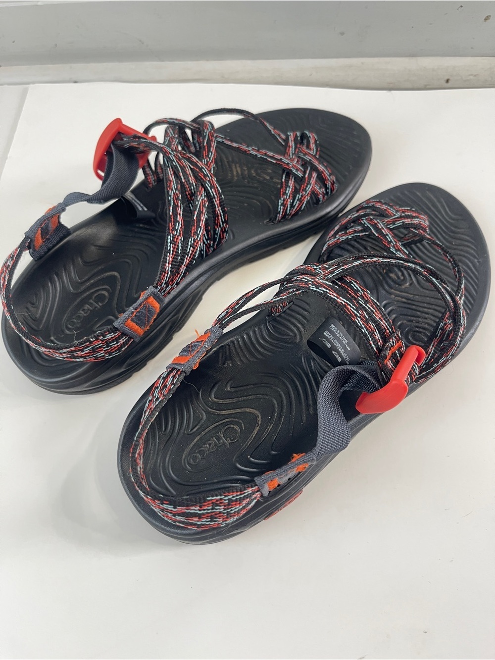 CHACO Womens Size 8 Bristle Cherry SANDALS Water Hike Outdoor - Picture 3 of 7
